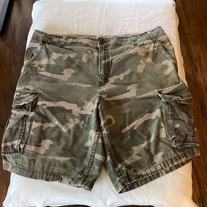 Faded Glory Mens Camo Cargo Shorts Size 40